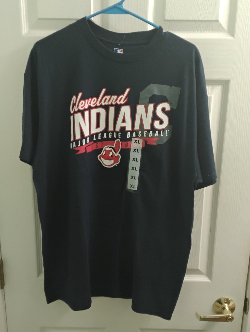Y2K Cleveland Indians MLB Graphic Tee NWOT